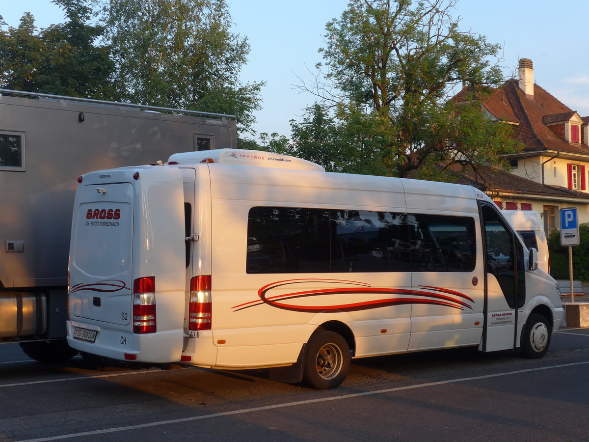 (181'549) - Gross, Rorschach - Nr. 14/SG 90'014 - Mercedes am 24. Juni 2017 in Thun, Seestrasse