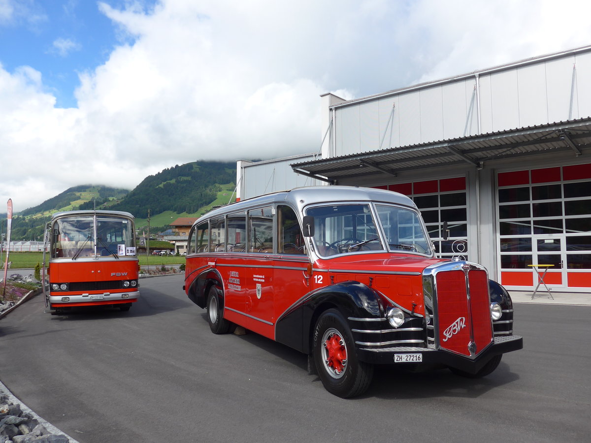 (181'620) - FBW-Club, Mnnedorf - ZH 123'180 - FBW/R&J (ex Tiemann, Oetwil Nr. 19; ex West, Brittnau; ex Wespe, Altsttten; ex AFA Adelboden Nr. 19) + Meier, Grt - Nr. 12/ZH 27'216 - FBW/R&J (ex Wespe, Altsttten; ex AFA Adelboden Nr. 12) am 1. Juli 2017 in Frutigen, Garage