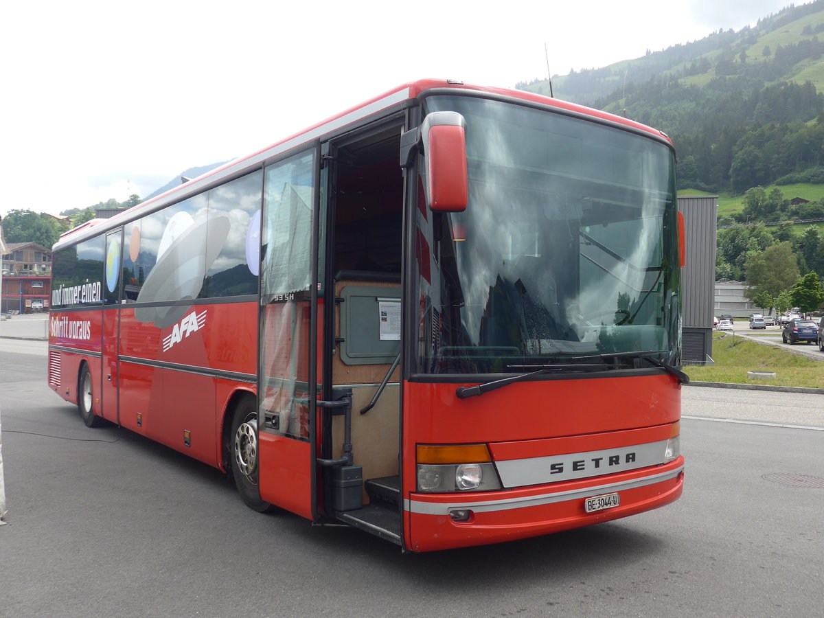 (181'688) - AFA Adelboden - Nr. 20/BE 3044 U - Setra (ex Nr. 6) am 1. Juli 2017 in Frutigen, Garage