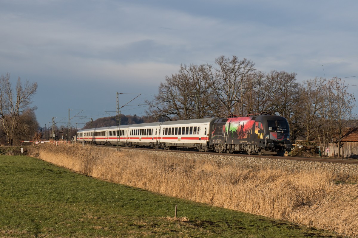 182 509-0  Europa ohne Grenzen  mit dem IC Knigssee  am 30. Januar 2016 bei Weisham.