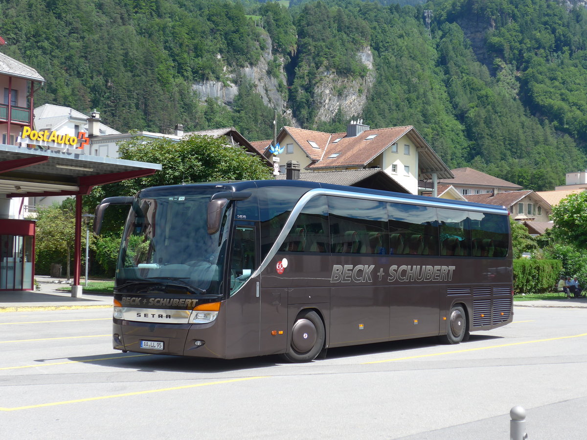 (182'095) - Aus Deutschland: Beck+Schubert, Aalen - AA-LL 95 - Setra am 16. Juli 2017 in Meiringen, Postautostation