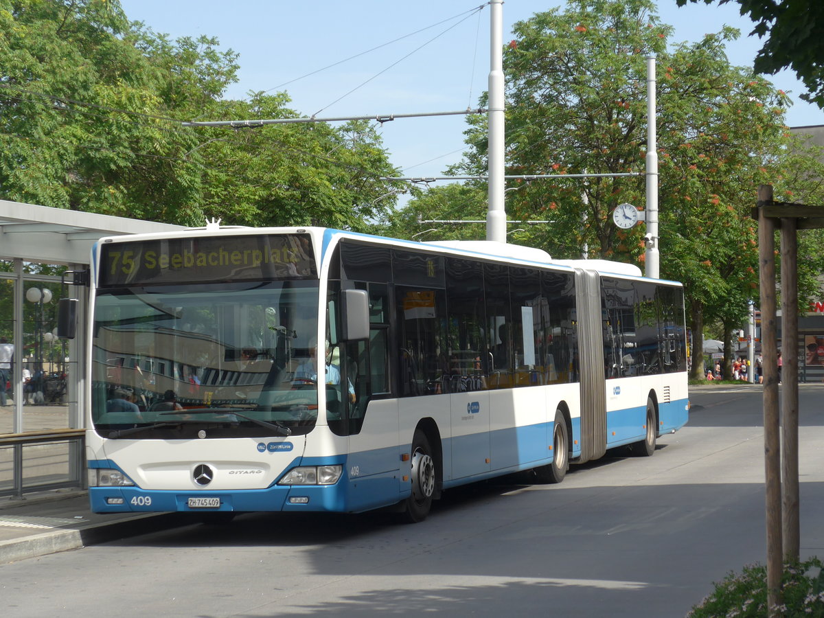 (182'671) - VBZ Zrich - Nr. 409/ZH 745'409 - Mercedes am 3. August 2017 in Zrich, Schwamendingerplatz