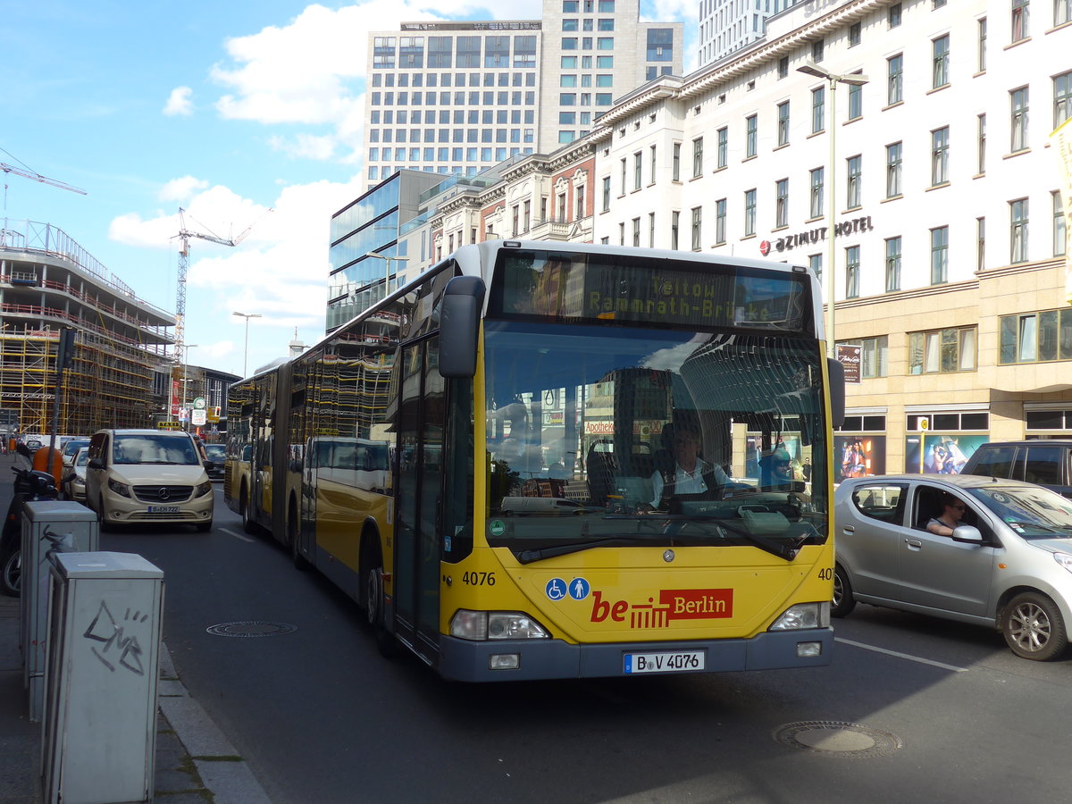 (183'230) - BVG Berlin - Nr. 4076/B-V 4076 - Mercedes am 9. August 2017 in Berlin, Kurfrstendamm