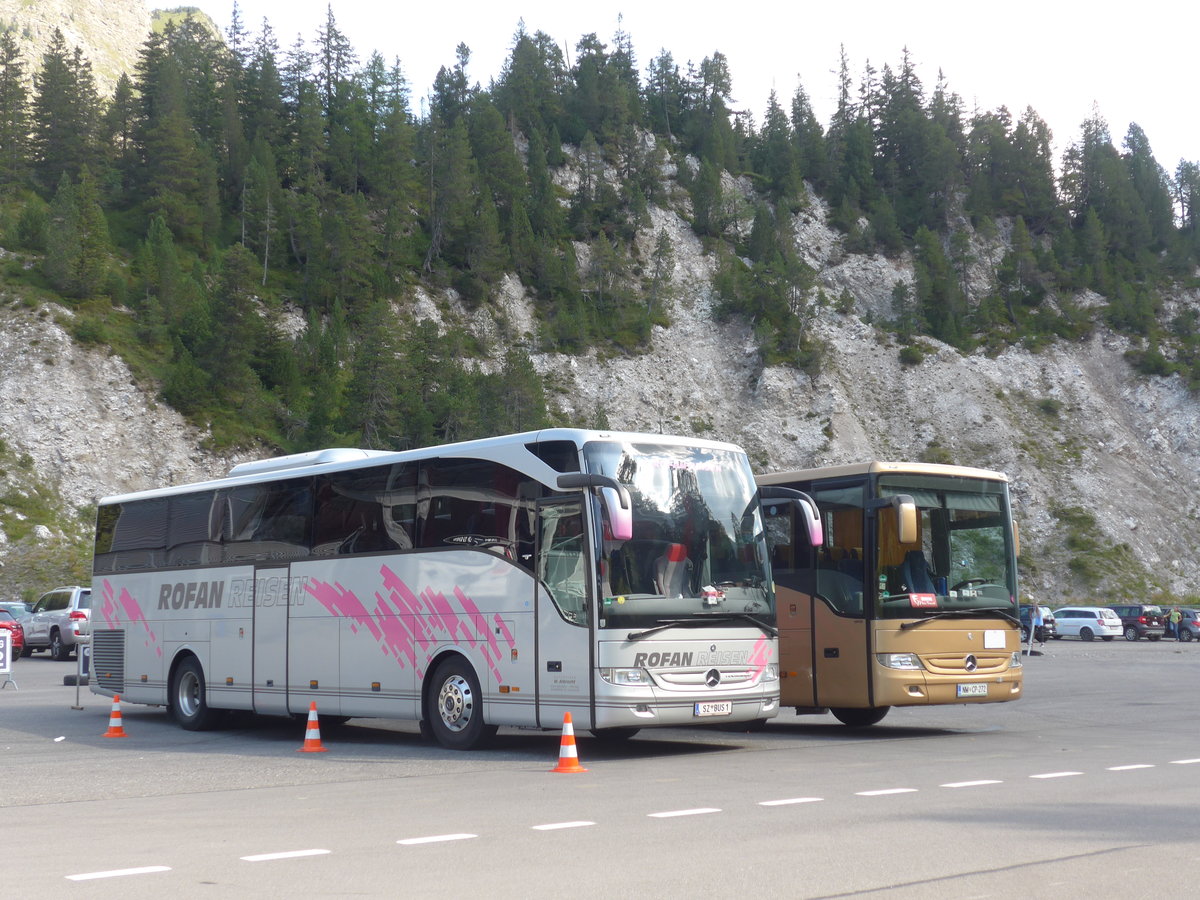 (183'973) - Aus Oesterreich: Albrecht, Maurach - SZ BUS 1 - Mercedes am 24. August 2017 in Les Diablerets, Col du Pillon