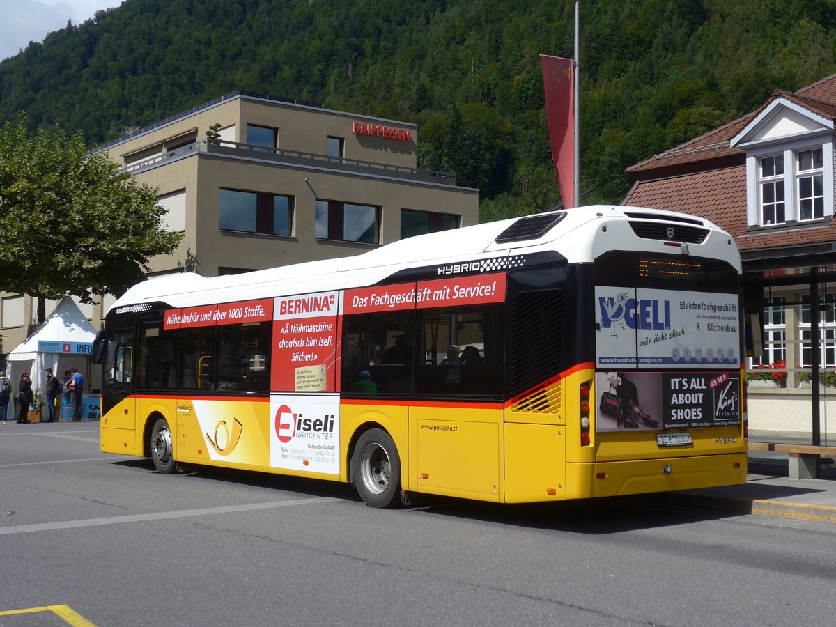 (184'547) - PostAuto Bern - BE 610'544 - Volvo am 3. September 2017 beim Bahnhof Interlaken Ost