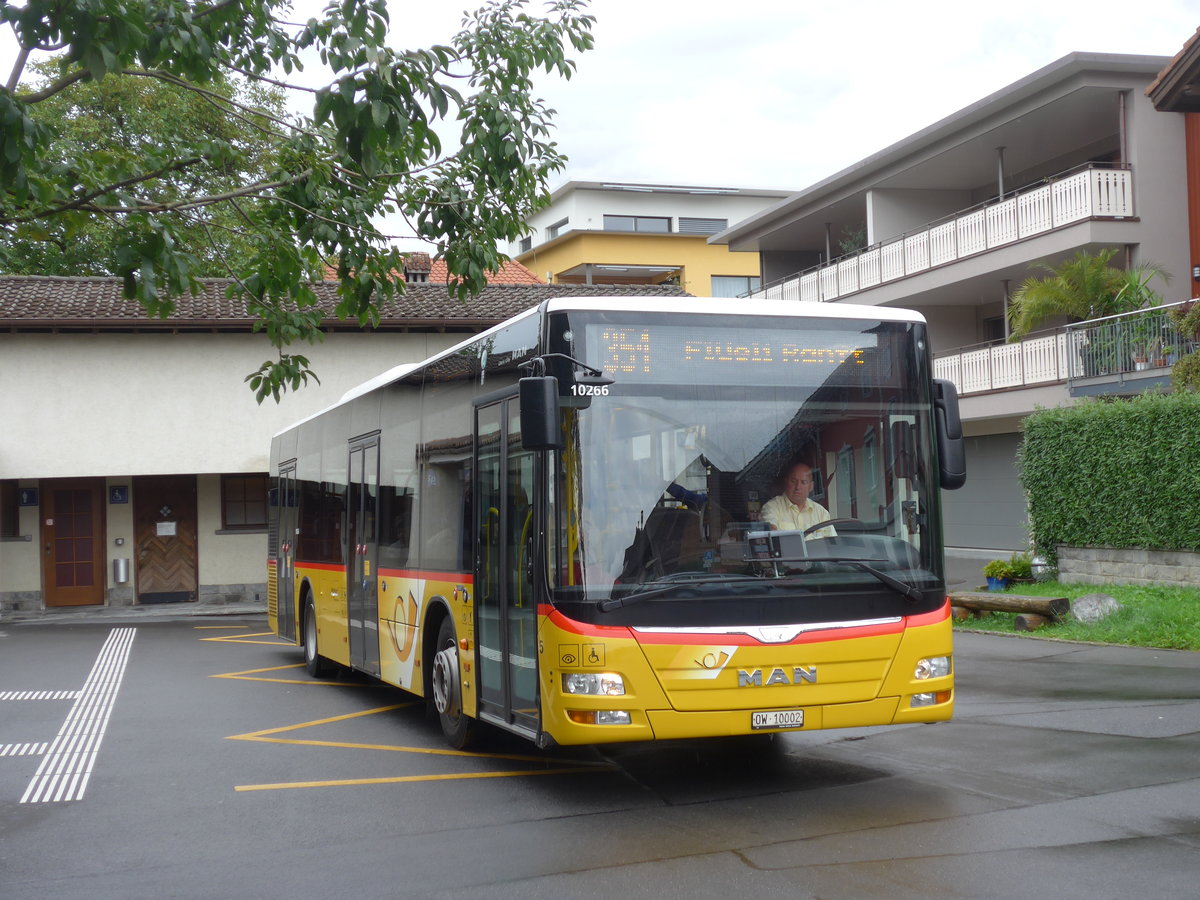 (184'707) - Dillier, Sarnen - Nr. 5/OW 10'002 - MAN am 10. September 2017 beim Bahnhof Sachseln