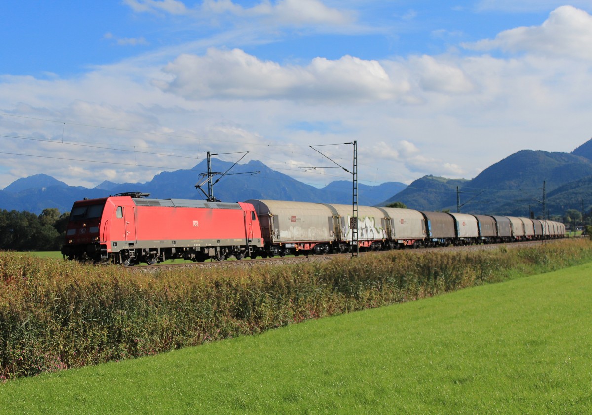 185 397-7 am 28. September 2012 zwischen Prien am Chiemsee und Bernau.