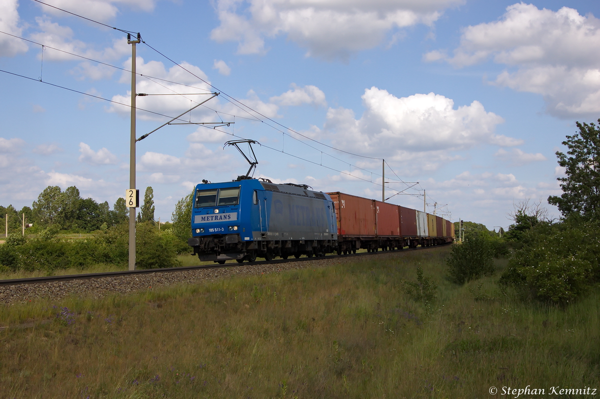 185 511-3 Alpha Trains fr METRANS Rail s.r.o. mit einem Containerzug in Stendal und fuhr in Richtung Salzwedel weiter. 31.05.2014