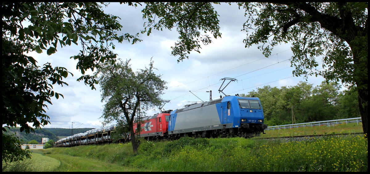185 521 und 185 585 der HGK mit ARS Altmann Zug am 24.05.14 bei Karlstadt