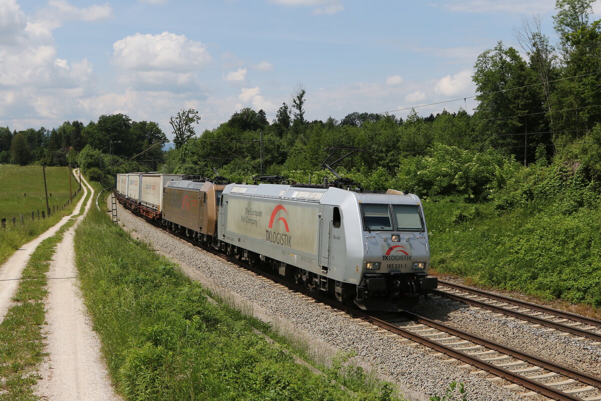 185 531 & 185 538 kurze Zeit spter bei Grabensttt.