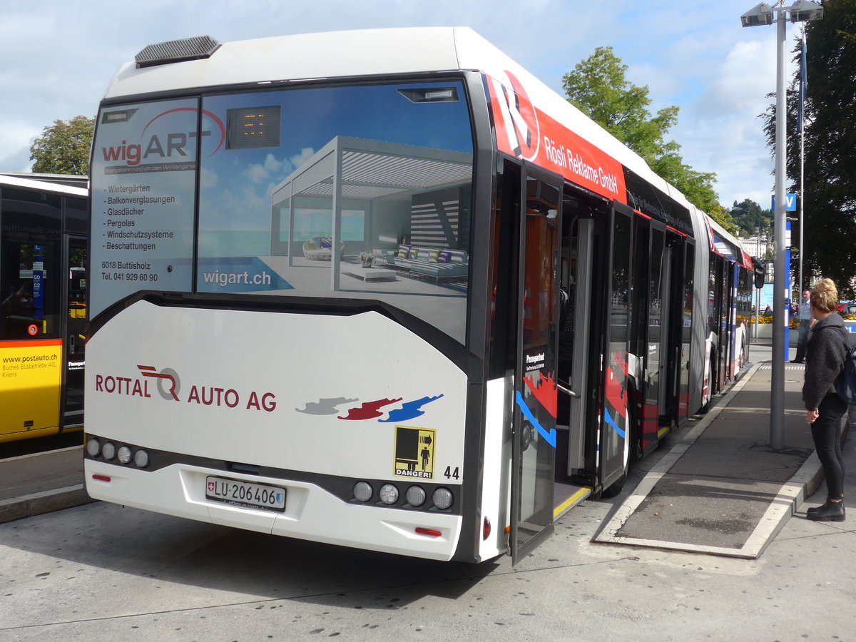 (185'184) - ARAG Ruswil - Nr. 44/LU 206'406 - Solaris am 18. September 2017 beim Bahnhof Luzern