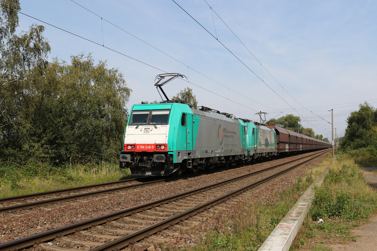 186 249 & 186 247 der  Verkehrsbetriebe Peine-Salzgitter mit einem Ganzzug am 30. August 2019 bei Hamburg-Moorburg.