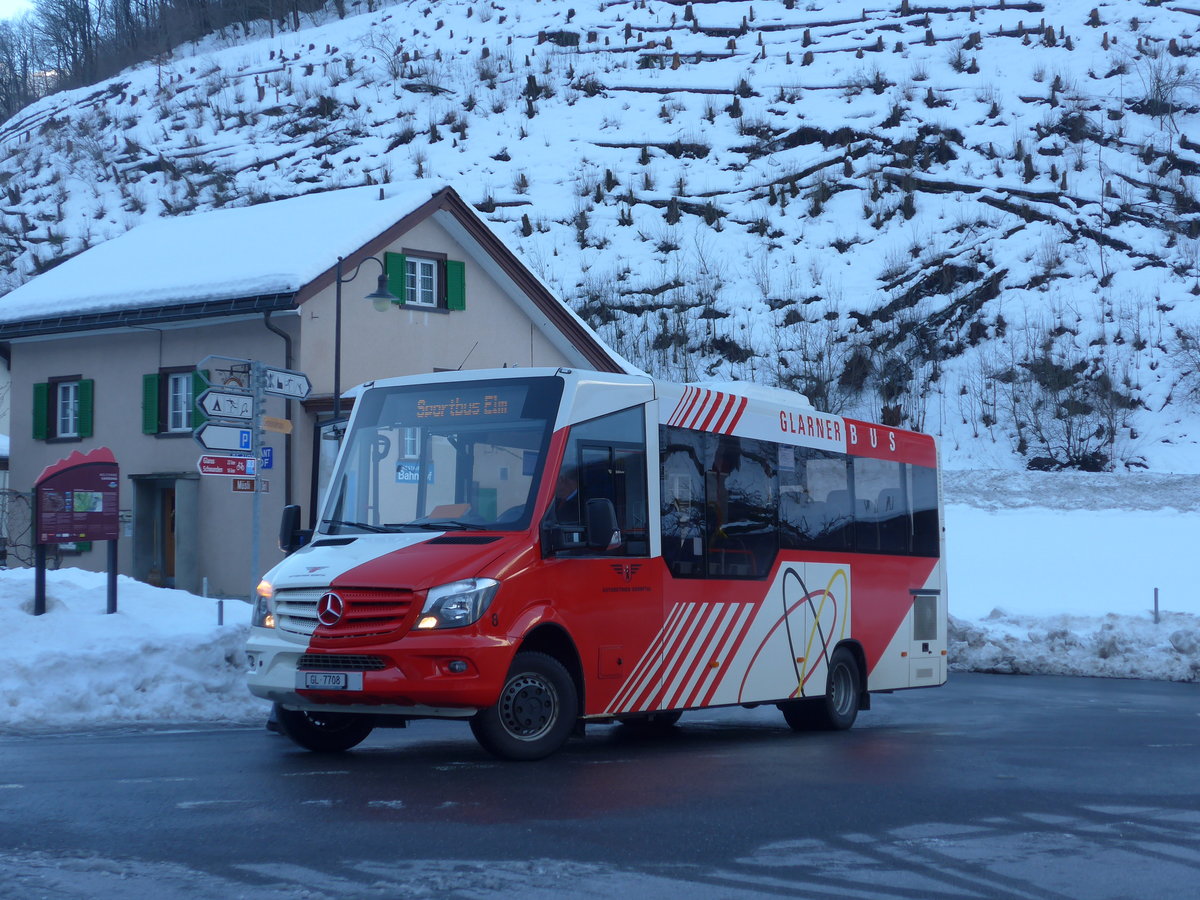 (187'508) - AS Engi - Nr. 8/GL 7708 - Mercedes/Kutsenits am 31. Dezember 2017 in Elm, Station