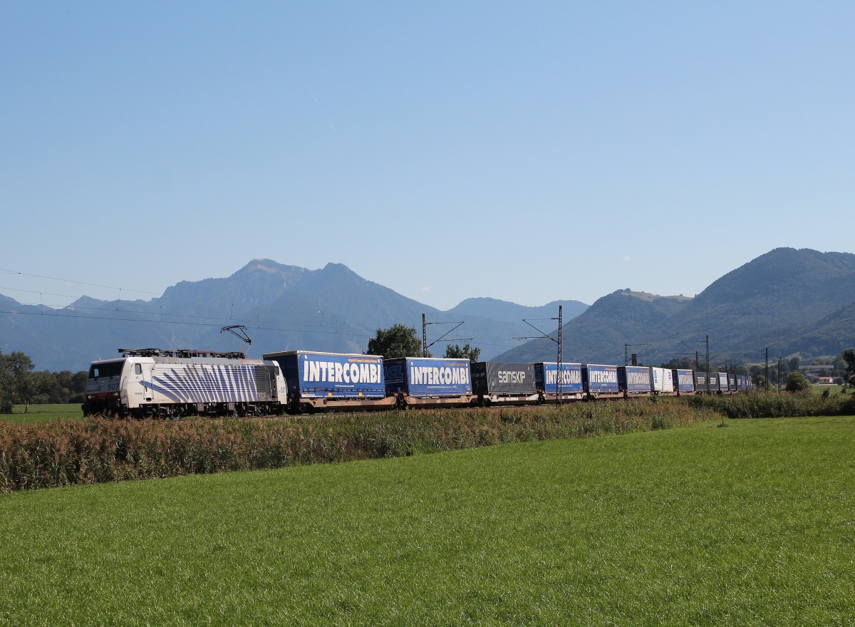 189 907 mit dem  Inter-Kombi  am 12. September 2015 bei Weisham.