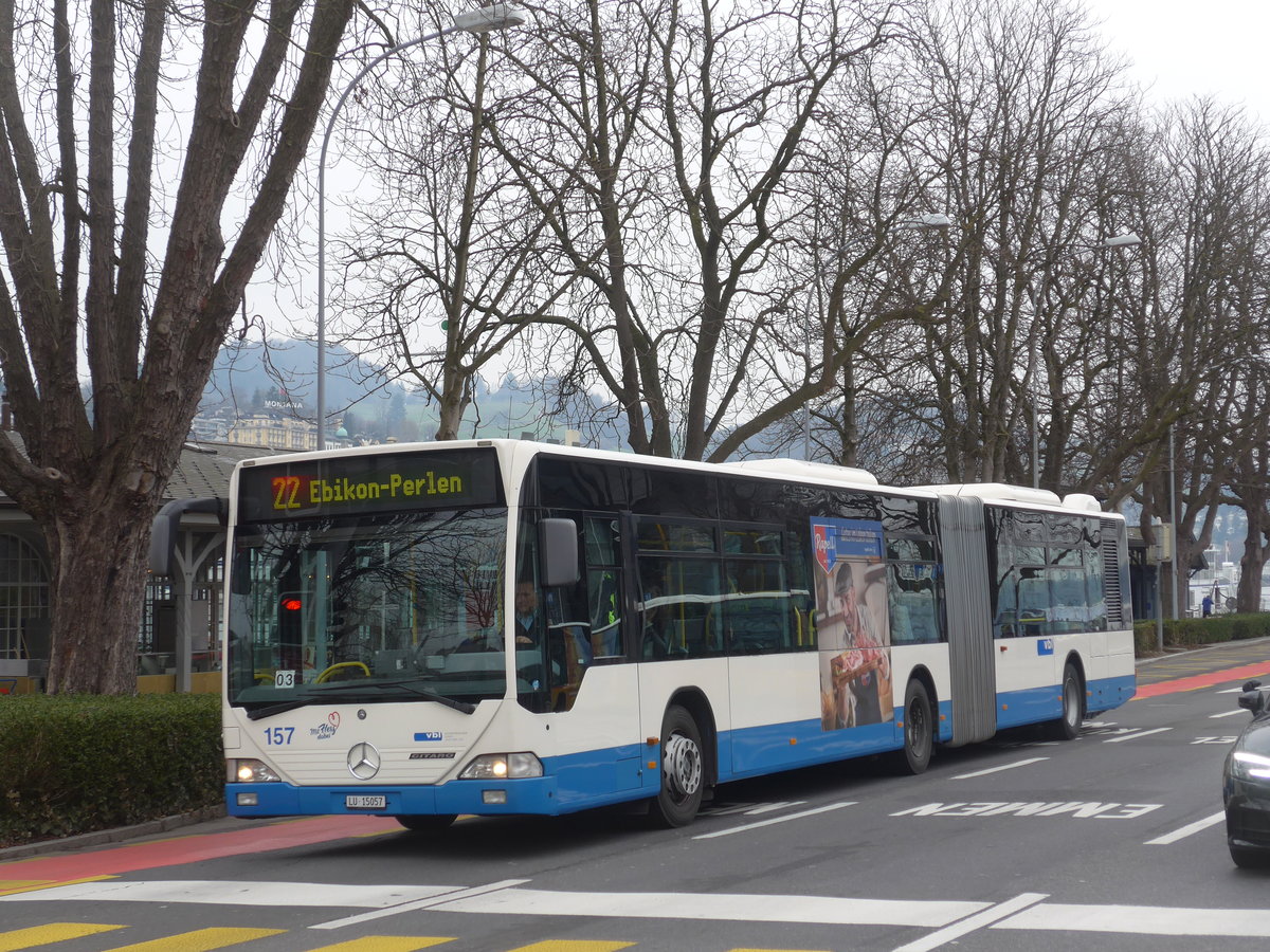 (189'298) - VBL Luzern - Nr. 157/LU 15'057 - Mercedes am 17. Mrz 2018 beim Bahnhof Luzern