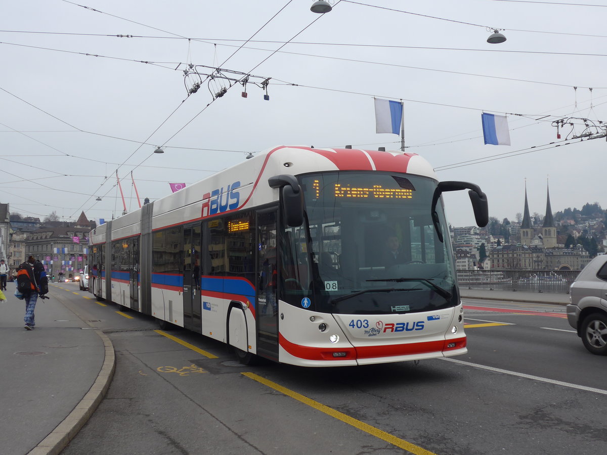 (189'328) - VBL Luzern - Nr. 403 - Hess/Hess Doppelgelenktrolleybus am 17. Mrz 2018 in Luzern, Bahnhofbrcke