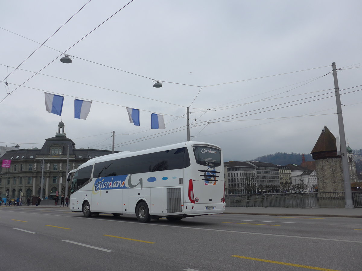 (189'381) - Aus Italien: Giordano, Frosinone - FA-812 HB - Scania/Irizar am 17. Mrz 2018 in Luzern, Bahnhofbrcke