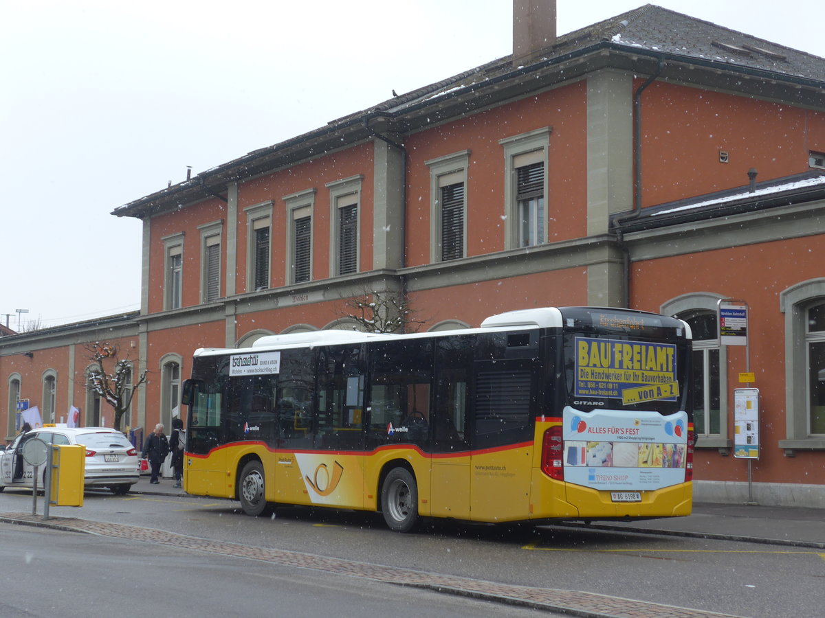 (189'521) - Geissmann, Hgglingen - AG 6198 - Mercedes am 19. Mrz 2018 beim Bahnhof Wohlen