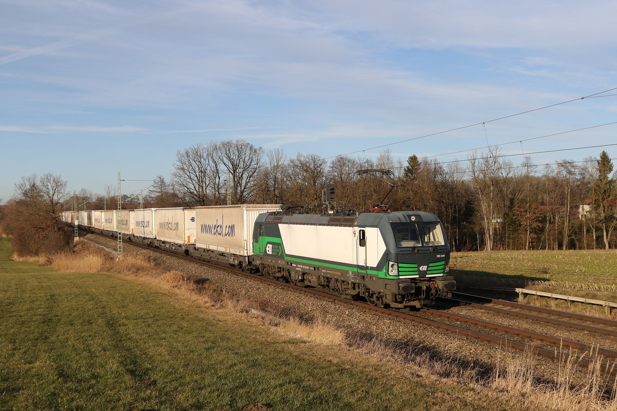 193 244 mit dem  Ekol  aus Mnchen kommend am 16. Januar 2020 bei Hilperting.