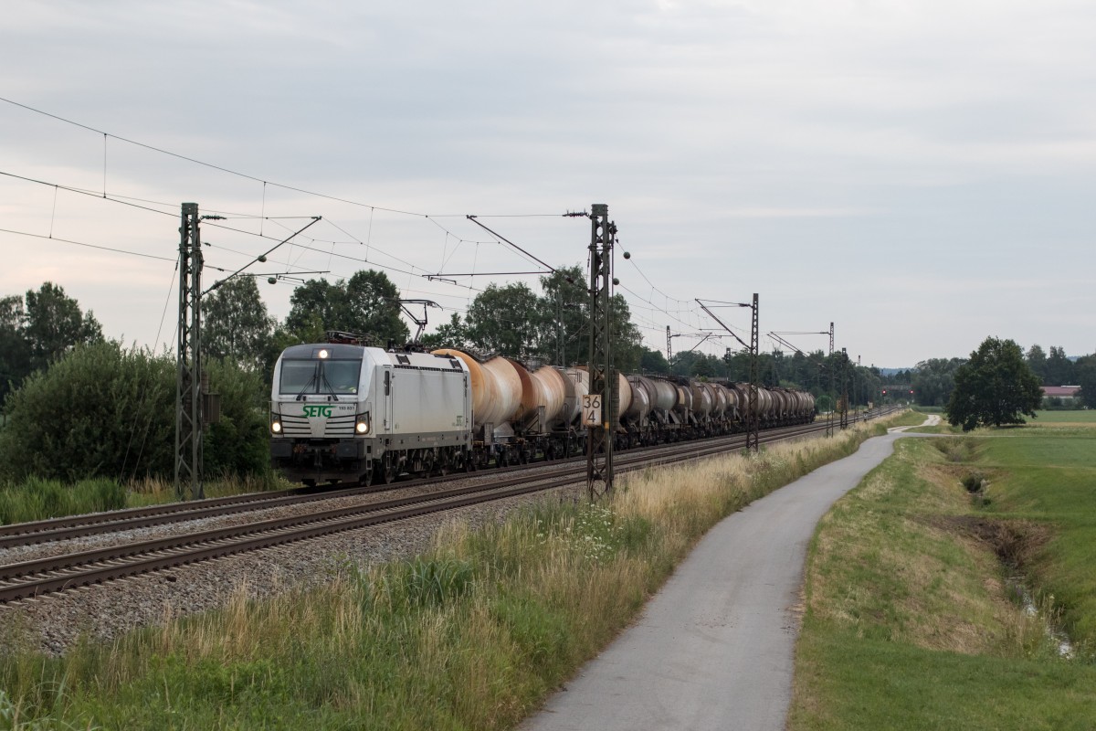 193 831 kam am 9. Juli 2015 kurze Zeit spter in bersee vorbei.