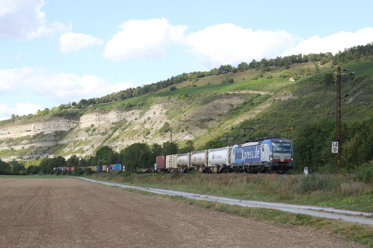 193 835 von  BoxXpress  am 2. September 2019 bei Thngersheim im Maintal.