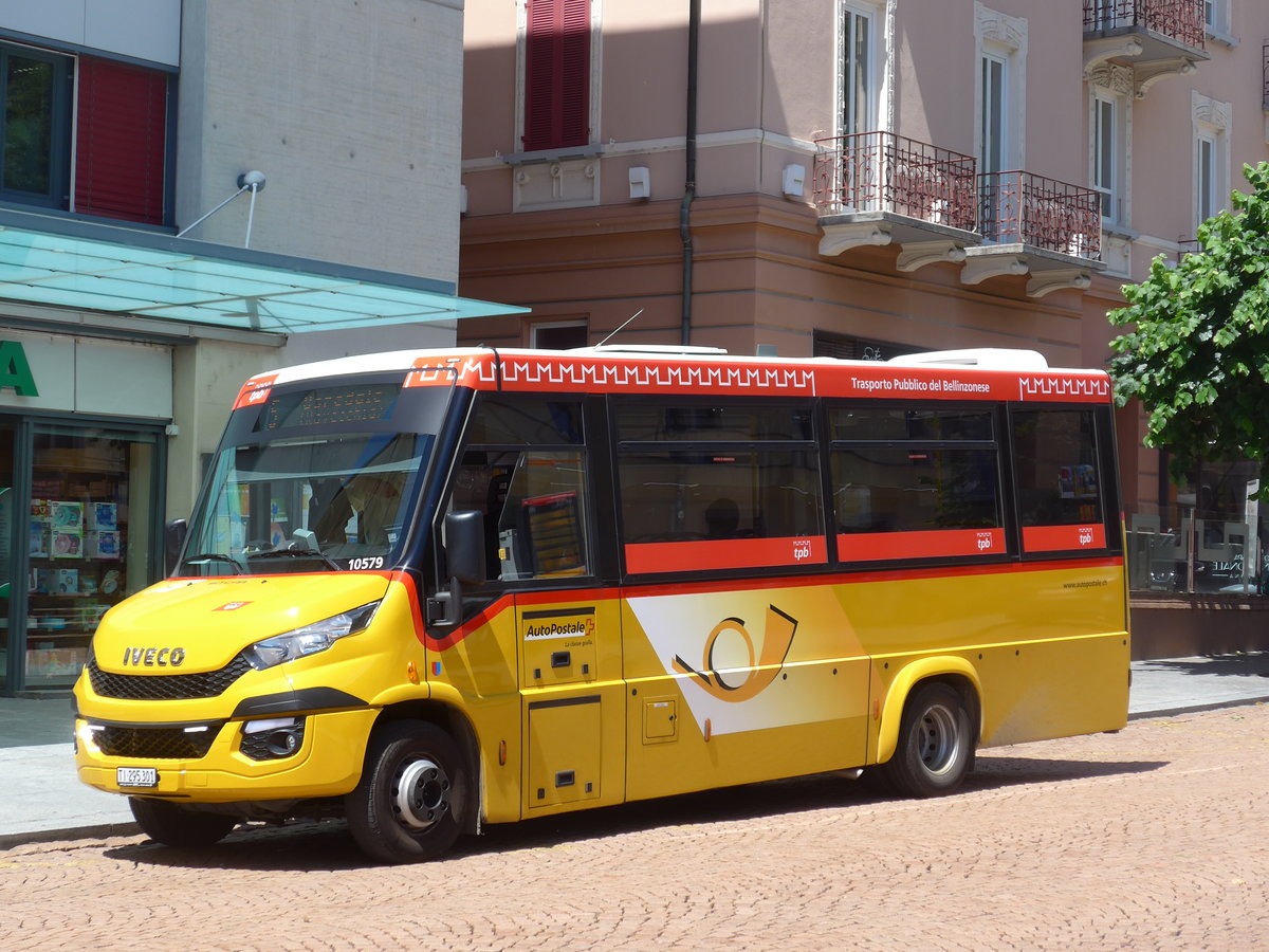 (193'873) - AutoPostale Ticino - TI 295'301 - Iveco/Sitcar am 9. Juni 2018 beim Bahnhof Bellinzona