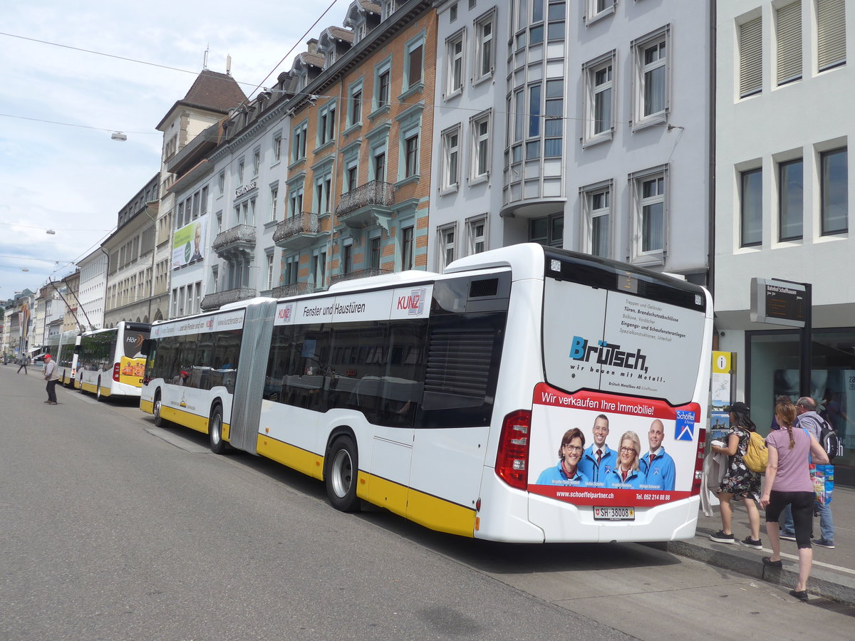 (193'989) - VBSH Schaffhausen - Nr. 8/SH 38'008 - Mercedes am 10. Juni 2018 beim Bahnhof Schaffhausen