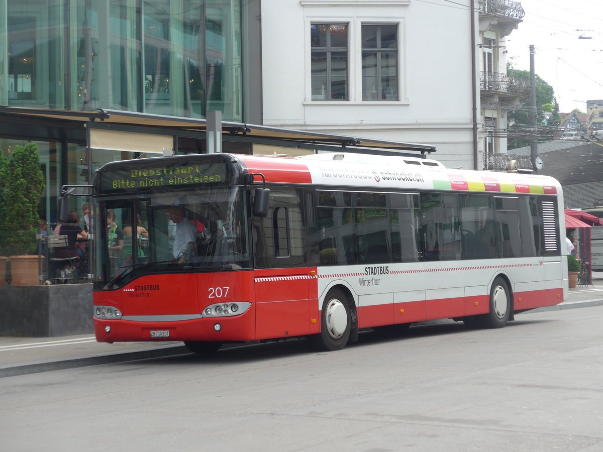 (194'075) - SW Winterthur - Nr. 207/ZH 730'207 - Solaris am 17. Juni 2018 beim Hauptbahnhof Winterthur