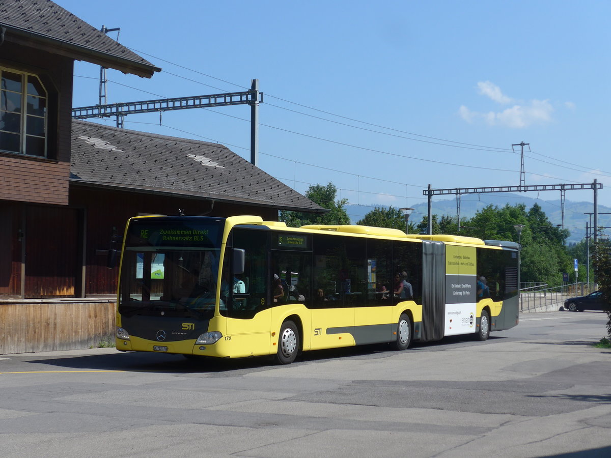 (194'663) - STI Thun - Nr. 170/BE 752'170 - Mercedes am 9. Juli 2018 beim Bahnhof Wimmis