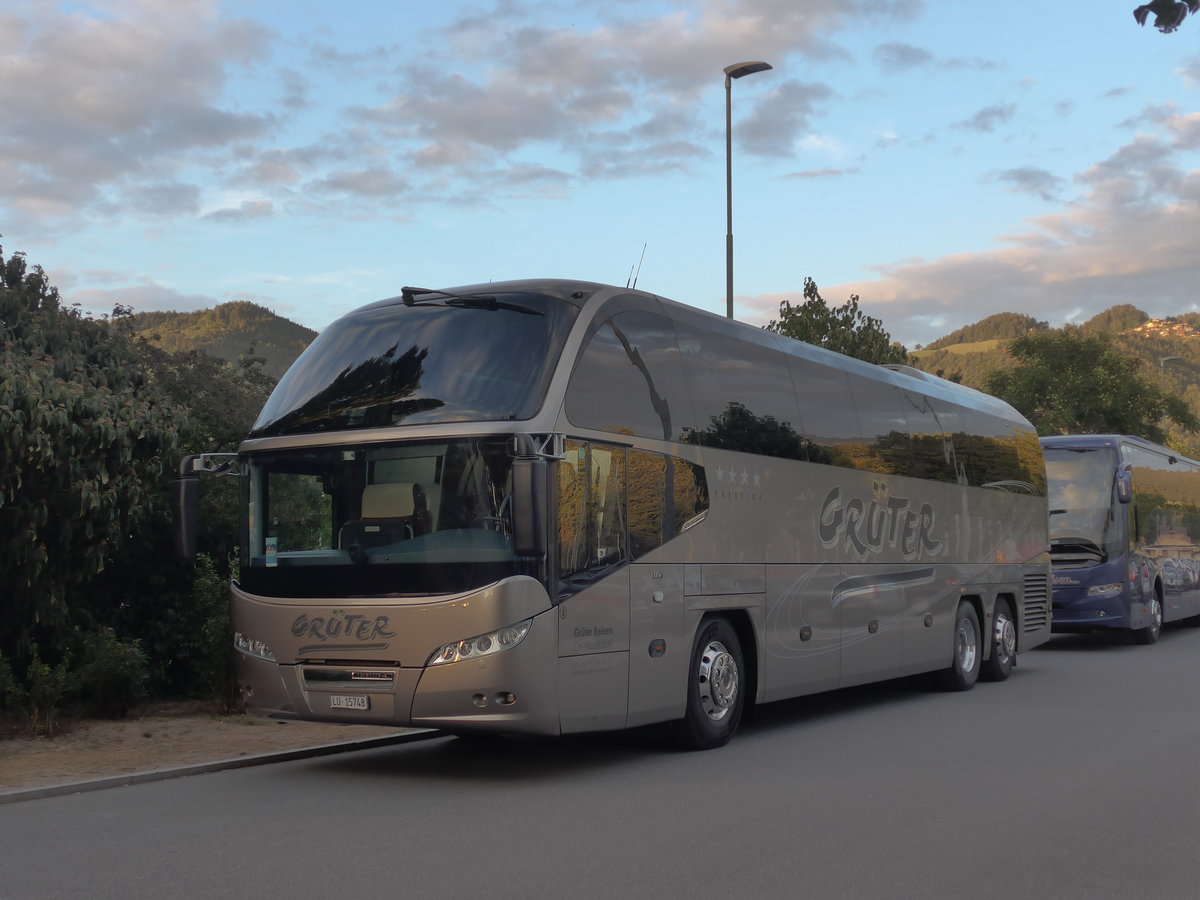 (195'801) - Grter, Hochdorf - Nr. 8/LU 15'748 - Neoplan am 11. August 2018 in Thun, Strandbad