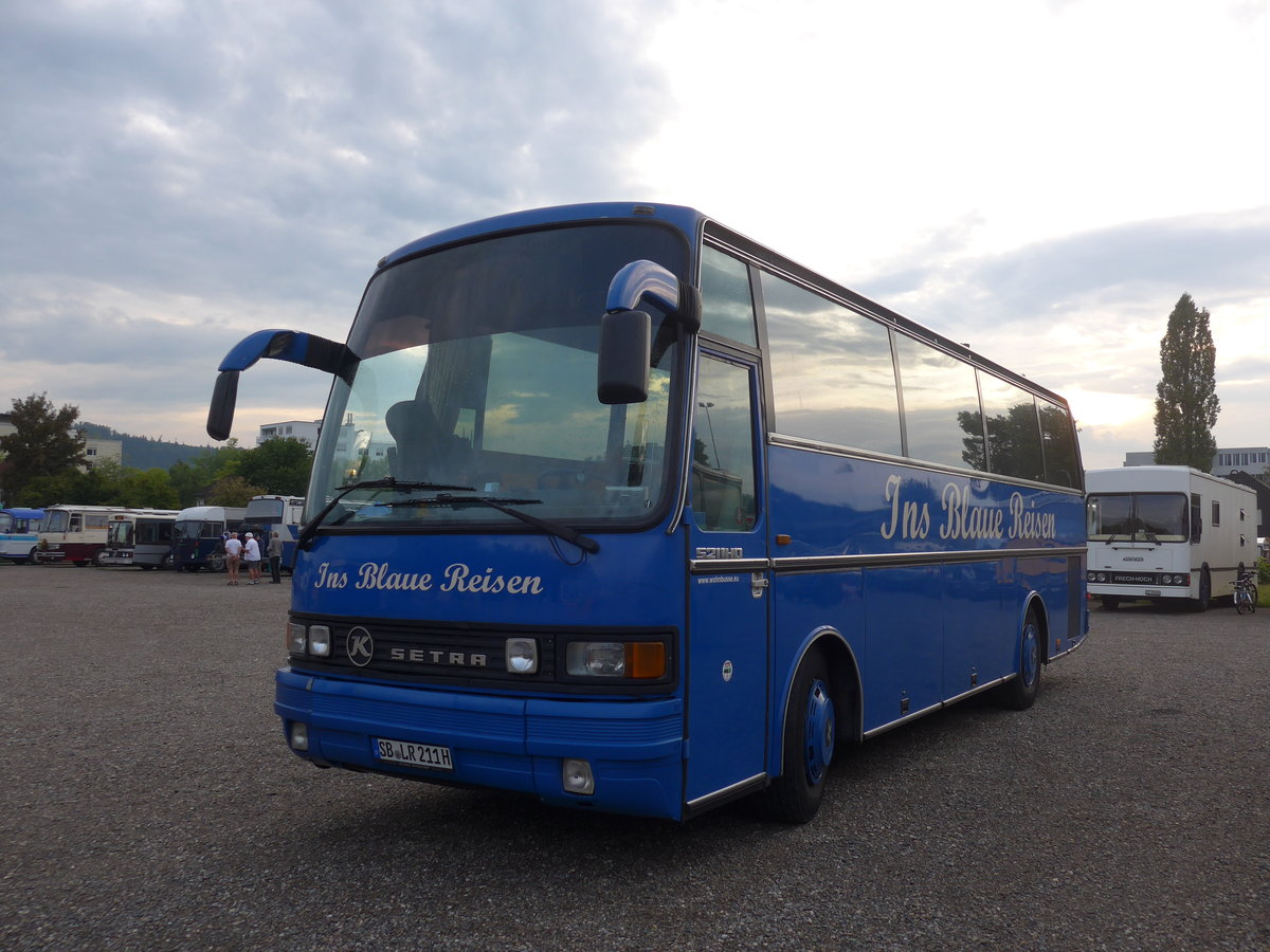 (195'883) - Aus Deutschland: Ins Blaue Reisen - SB-LR 211H - Setra am 17. August 2018 in Wettingen, Zirkuswiese