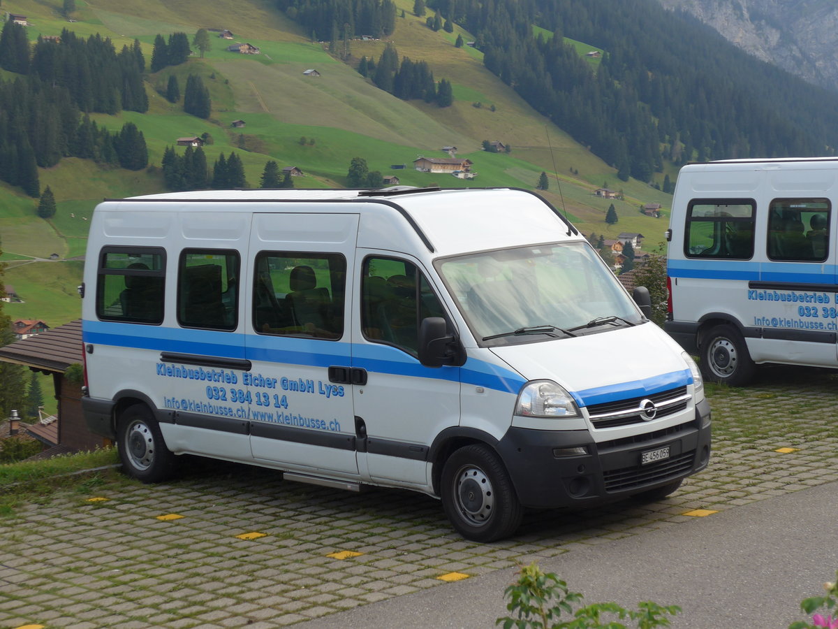 (196'650) - Eicher, Lyss - BE 456'059 - Opel am 9. September 2018 in Adelboden, Hotel Hari