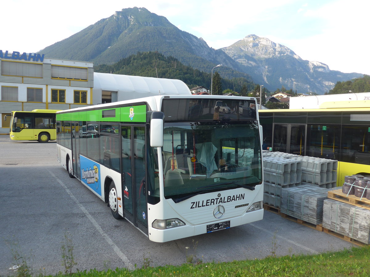 (196'723) - ZVB Jenbach - Mercedes am 10. September 2018 in Jenbach, Garage