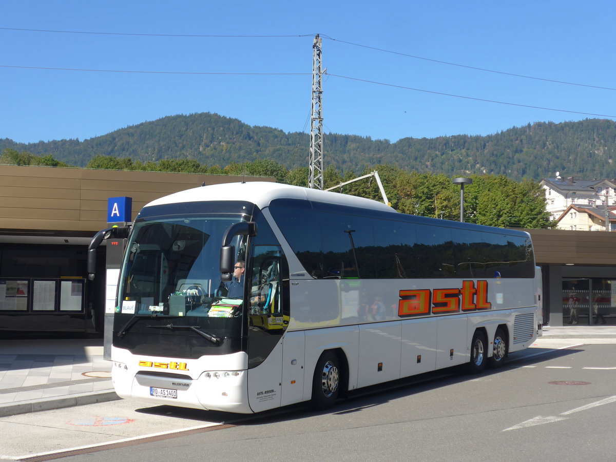 (196'927) - Aus Deutschland: Astl, Oberaudorf - RO-AS 1401 - Neoplan am 12. September 2018 beim Bahnhof Kufstein