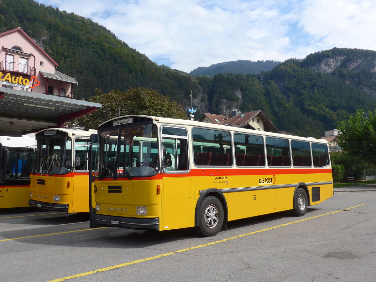 (197'719) - AVG Meiringen - Nr. 74/BE 607'481 - Saurer/R&J (ex PostAuto Berner Oberland; ex P 24'357) am 16. September 2018 in Meiringen, Postautostation