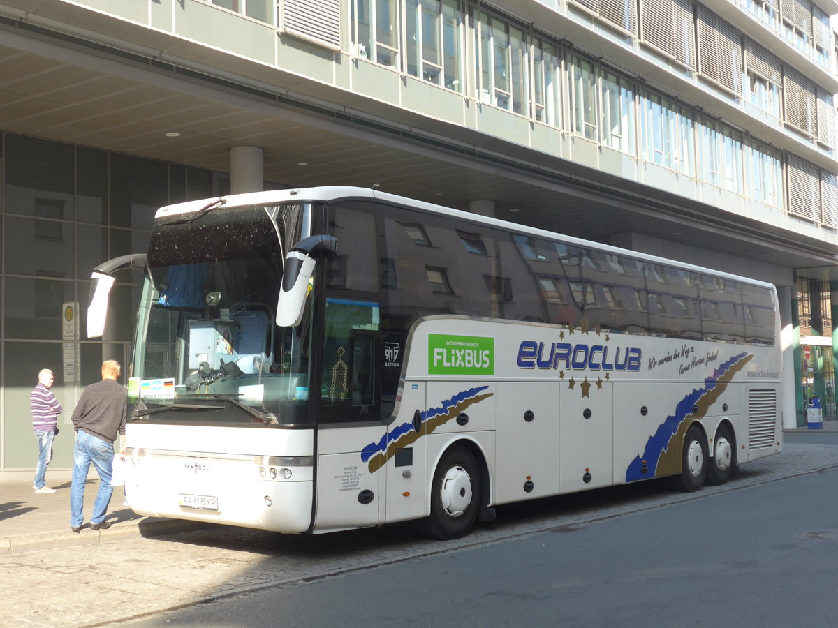 (198'365) - Aus der Ukraine: Euroclub, Kiew - AA 9195 KP - Van Hool am 17. Oktober 2018 in Nrnberg, Zentraler Busbahnhof