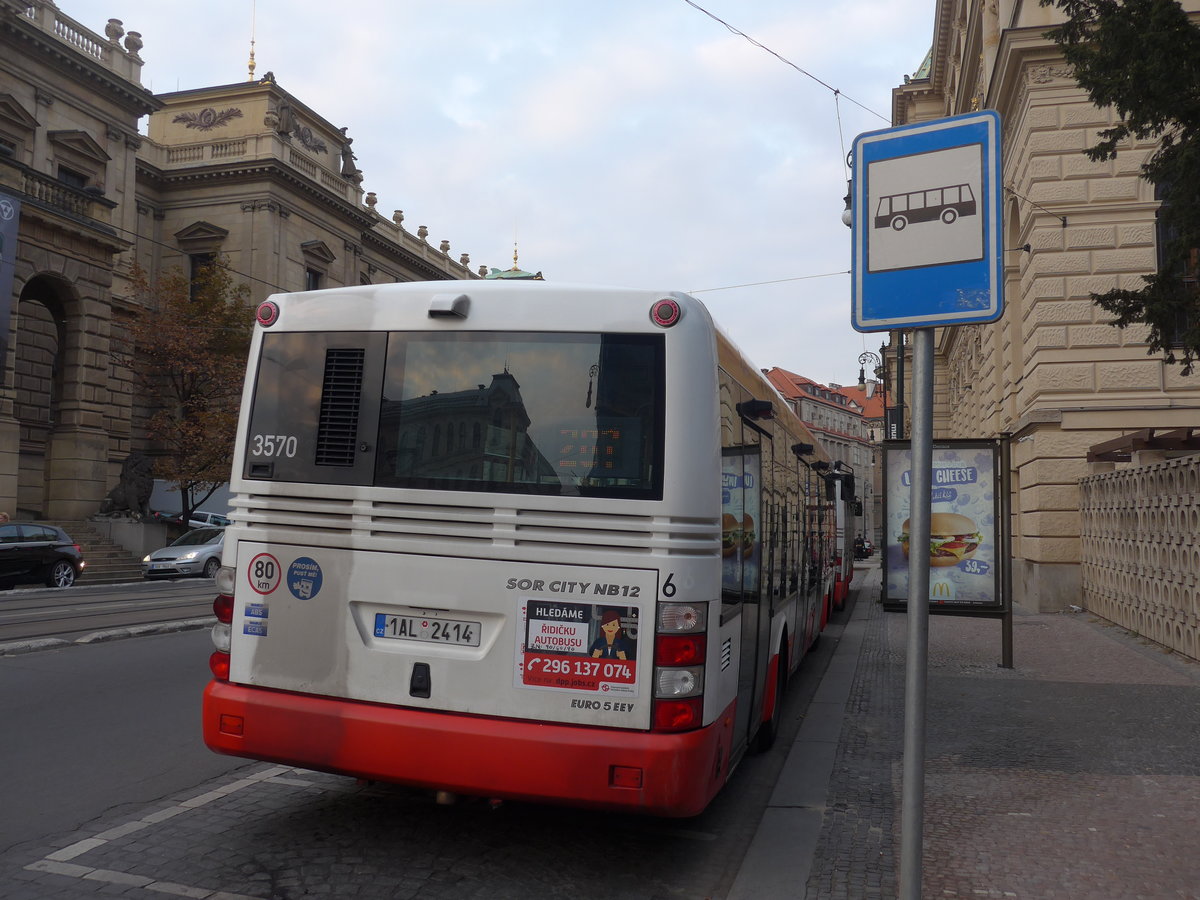 (198'759) - DPP Praha - Nr. 3570/1AL 2414 - SOR am 19. Oktober 2018 in Praha, Staromestsk