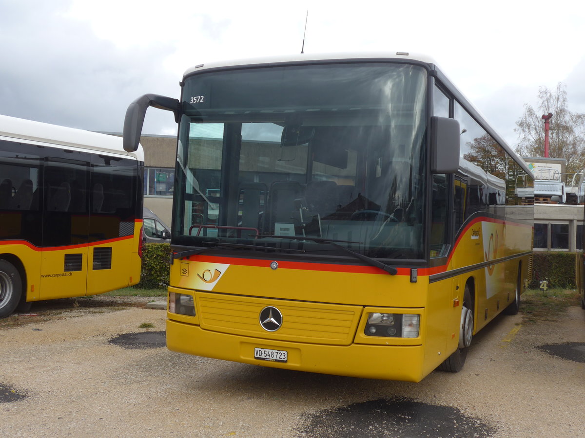 (199'002) - CarPostal Ouest - VD 548'723 - Mercedes am 28. Oktober 2018 in Yverdon, Garage