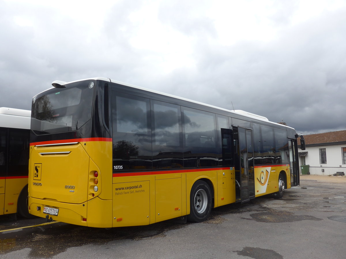 (199'030) - Favre, Avenches - VD 615'782 - Volvo am 28. Oktober 2018 in Yverdon, Postgarage