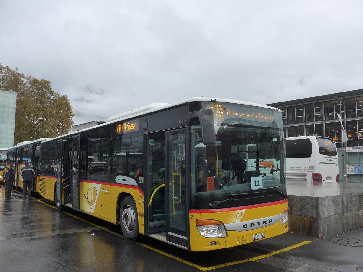 (199'143) - Flck, Brienz - Nr. 8/BE 643'926 - Setra am 29. Oktober 2018 beim Bahnhof Interlaken Ost