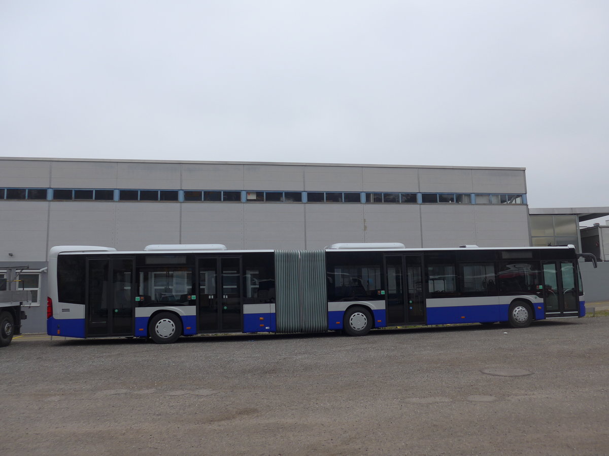 (199'414) - VZO Grningen - Nr. 152 - Mercedes am 18. November 2018 in Kloten, EvoBus