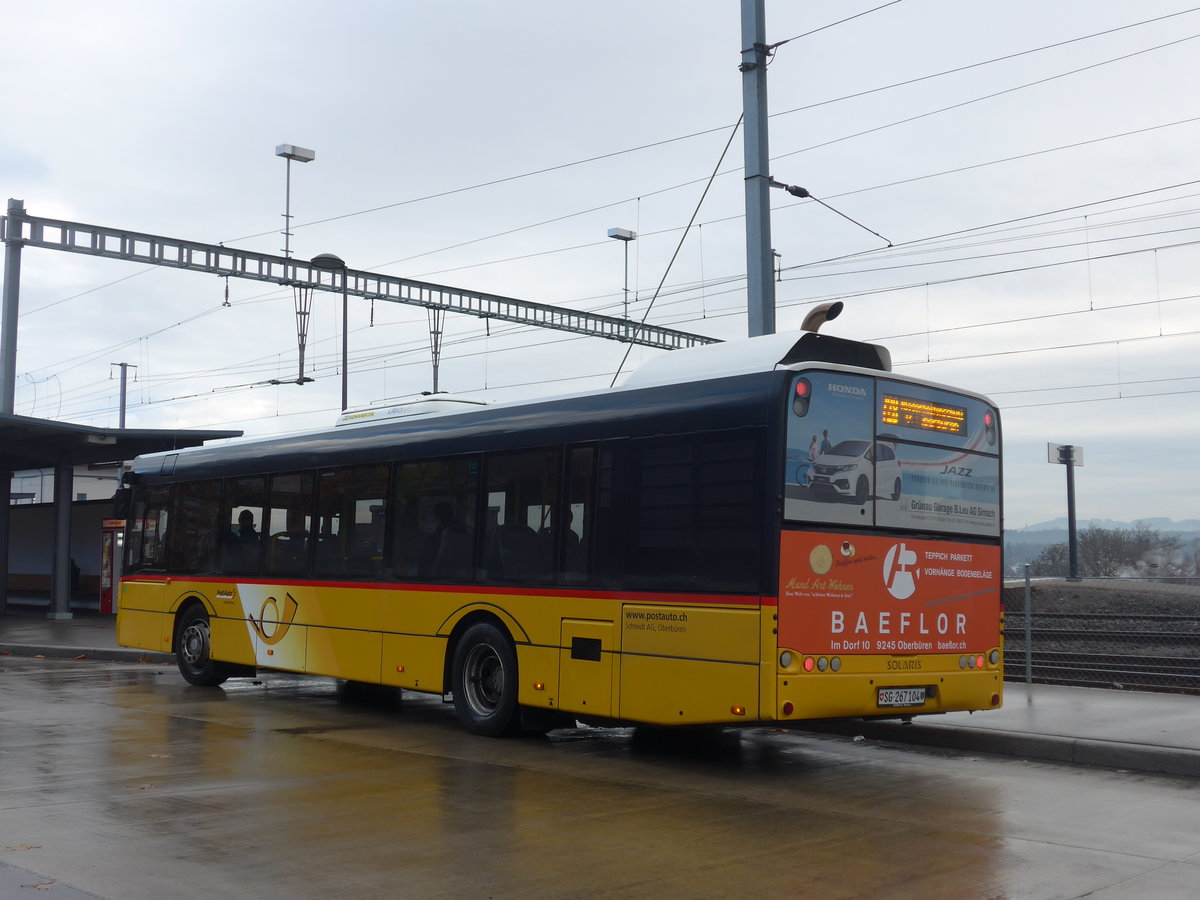 (199'532) - Schmidt, Oberbren - SG 267'104 - Solaris am 24. November 2018 beim Bahnhof Uzwil