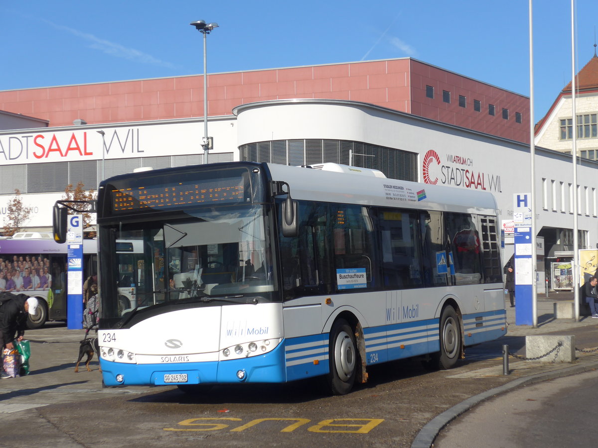 (199'546) - WilMobil, Wil - Nr. 234/SG 245'702 - Solaris am 24. November 2018 beim Bahnhof Wil