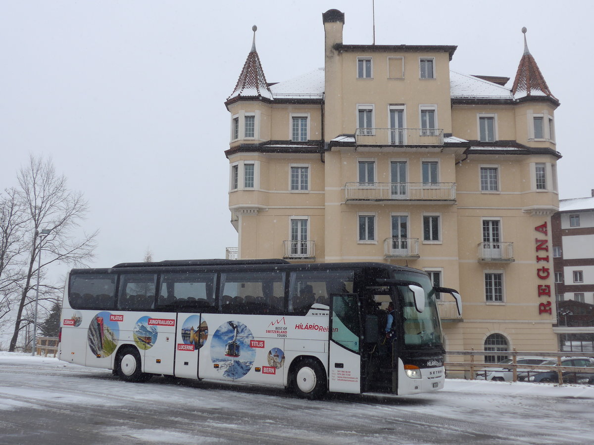 (199'890) - Hilrio, Schtz - LU 254'802 - Setra (ex Marti, Kallnach) am 10. Dezember 2018 beim Bahnhof Grindelwald