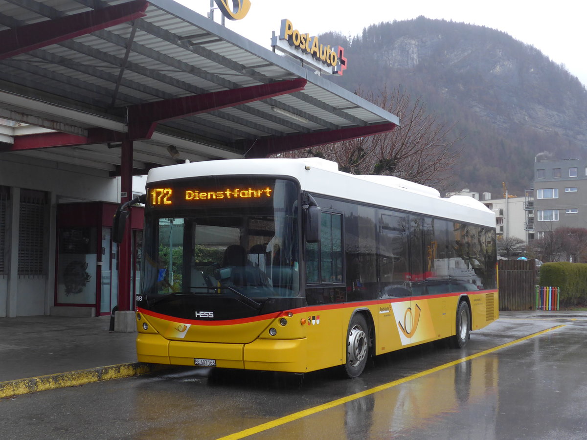 (200'110) - AVG Meiringen - Nr. 66/BE 403'166 - Scania/Hess (ex Steiner, Messen) am 24. Dezember 2018 in Meiringen, Postautostation