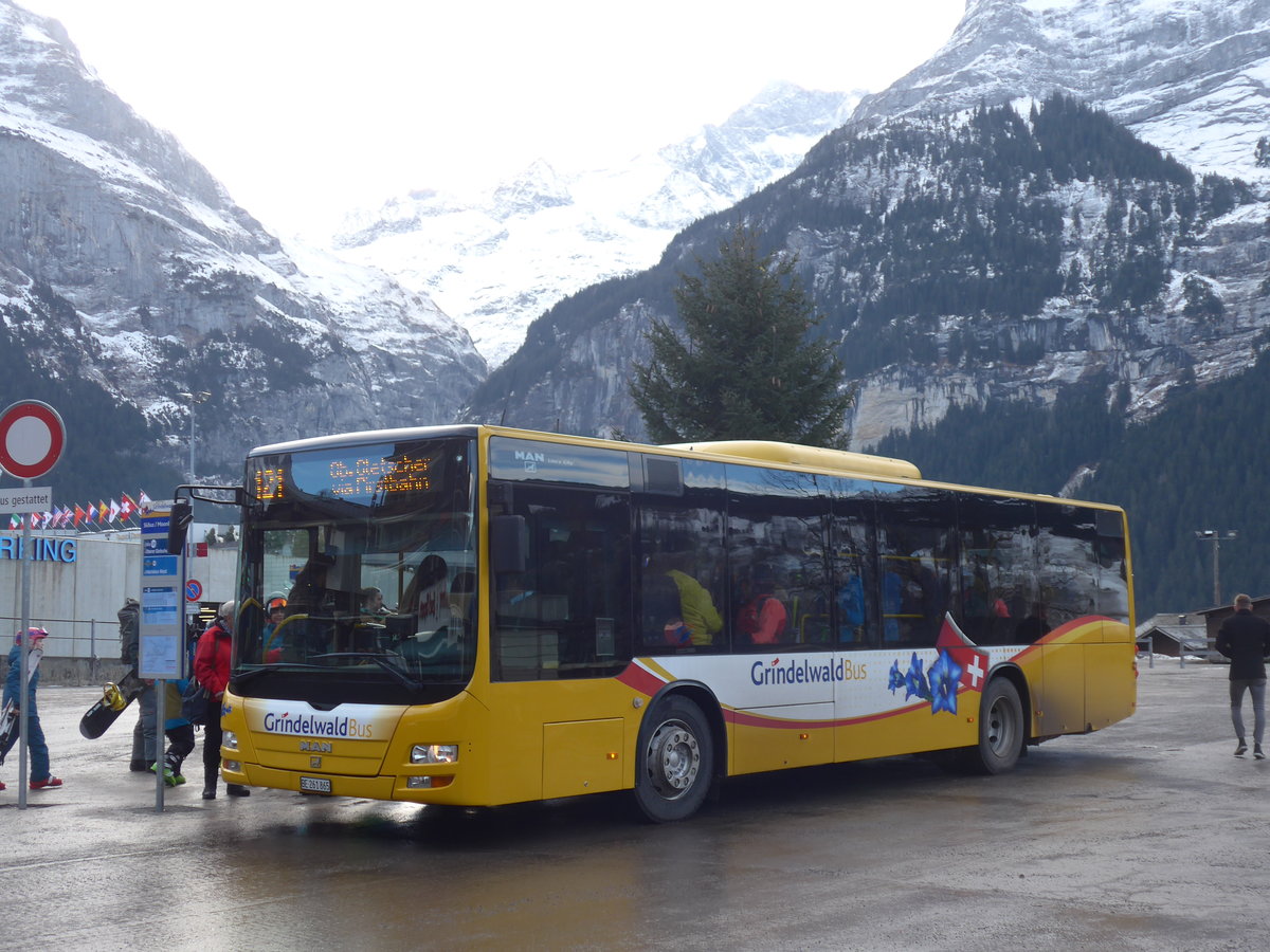 (200'488) - AVG Grindelwald - Nr. 11/BE 261'865 - MAN/Gppel am 1. Januar 2019 beim Bahnhof Grindelwald