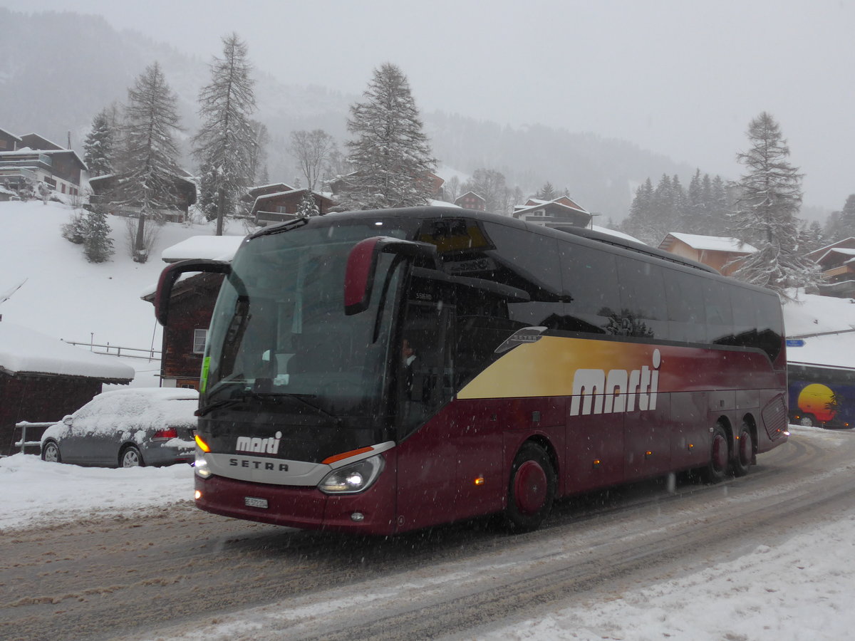 (201'055) - Marti, Kallnach - Nr. 4/BE 572'204 - Setra am 13. Januar 2019 in Adelboden, Oey