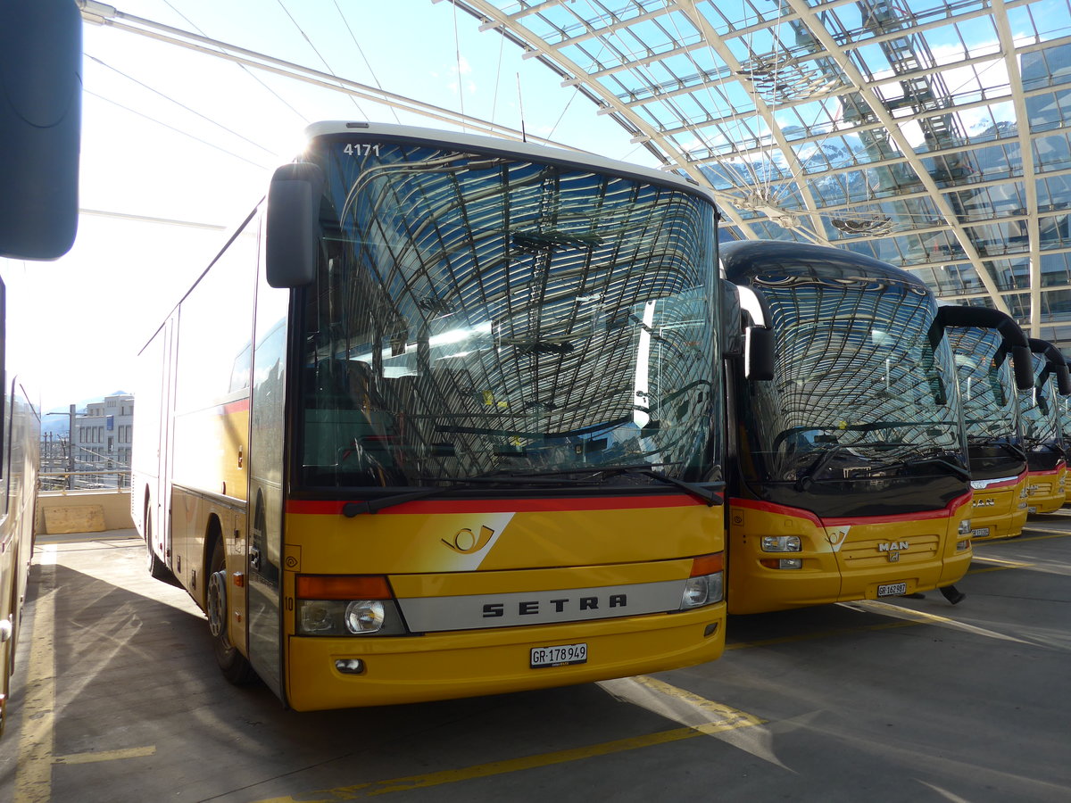 (202'133) - PostAuto Graubnden (Thepra 10) - GR 178'949 - Setra am 10. Mrz 2019 in Chur, Postautostation