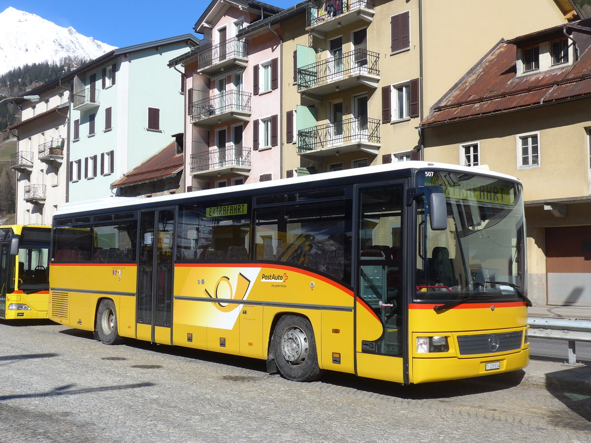 (202'528) - Marchetti, Airolo - TI 239'834 - Mercedes (ex AVG Meiringen Nr. 70) am 19. Mrz 2019 beim Bahnhof Airolo