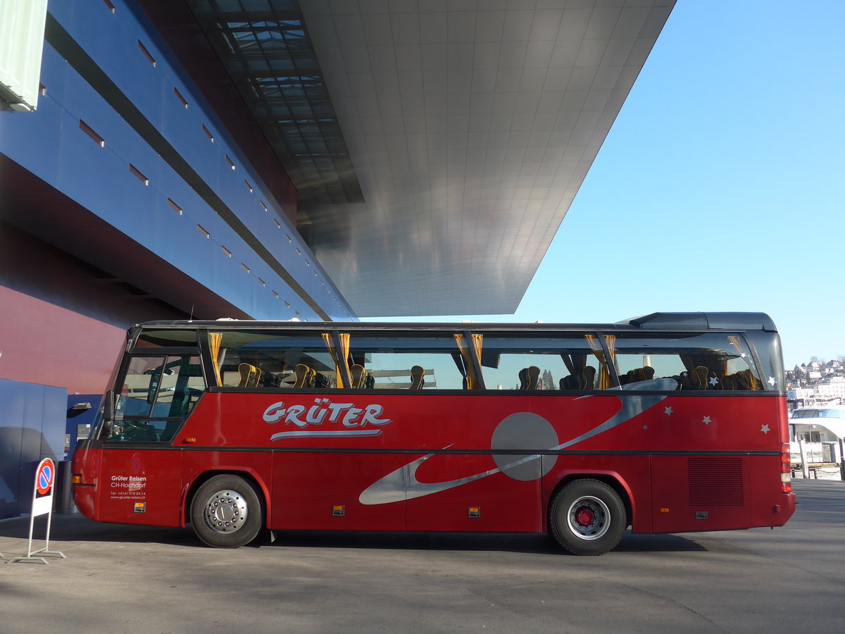 (202'916) - Grter, Hochdorf - Nr. 4/LU 176'155 - Neoplan am 23. Mrz 2019 in Luzern, KKL